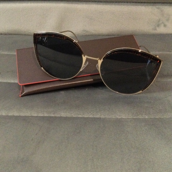 FENDI 58mm Metal Butterfly Sunglasses - Picture 3 of 10